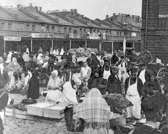 Иллюстрация к книге — Застигнутые революцией. Живые голоса очевидцев [i_006.jpg]