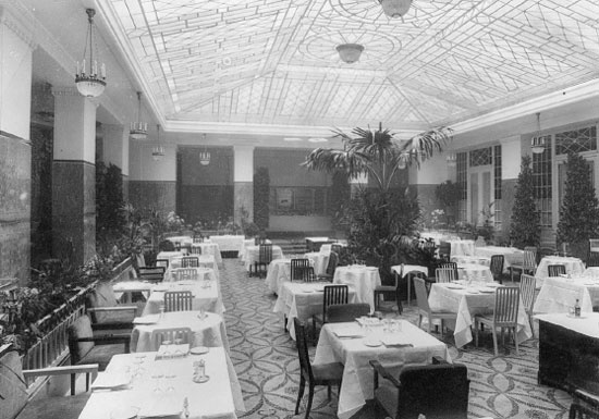 Иллюстрация к книге — Застигнутые революцией. Живые голоса очевидцев [i_021.jpg]