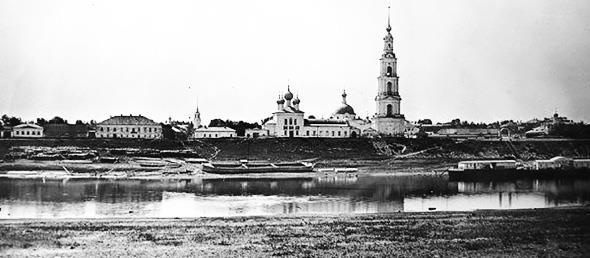 Иллюстрация к книге — Кёнигсберг-13, или Последняя тайна янтарной комнаты [i_041.jpg]