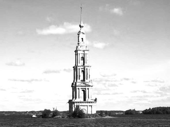 Иллюстрация к книге — Кёнигсберг-13, или Последняя тайна янтарной комнаты [i_042.jpg]