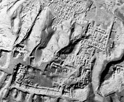 Иллюстрация к книге — Тайны Луны [i_037.jpg]