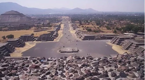 Иллюстрация к книге — Конец времен. Новый взгляд на пророчества майя [i_052.jpg]