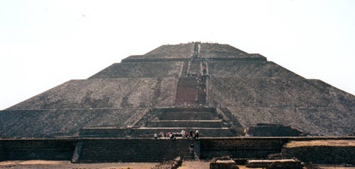 Иллюстрация к книге — Конец времен. Новый взгляд на пророчества майя [i_054.jpg]