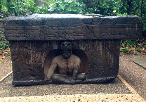 Иллюстрация к книге — Конец времен. Новый взгляд на пророчества майя [i_065.jpg]