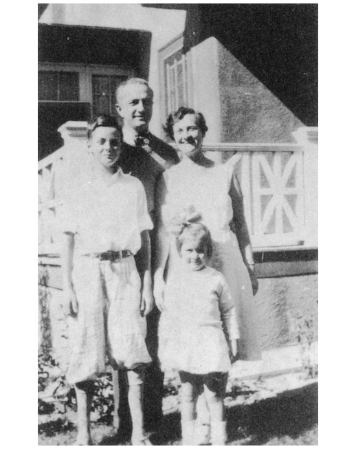 Иллюстрация к книге — Гений. Жизнь и наука Ричарда Фейнмана [i_033.jpg]