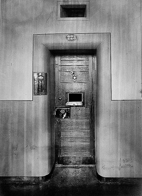 Иллюстрация к книге — Дело Бронникова [i_047.jpg]