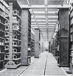 Иллюстрация к книге — Книга на книжной полке [i_169.jpg]