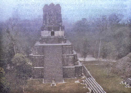 Иллюстрация к книге — День, когда явились боги [i_005.jpg]