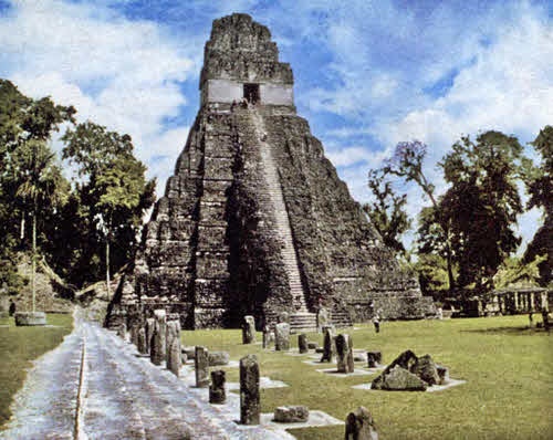 Иллюстрация к книге — День, когда явились боги [i_007.jpg]