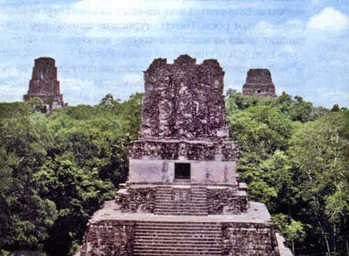 Иллюстрация к книге — День, когда явились боги [i_008.jpg]