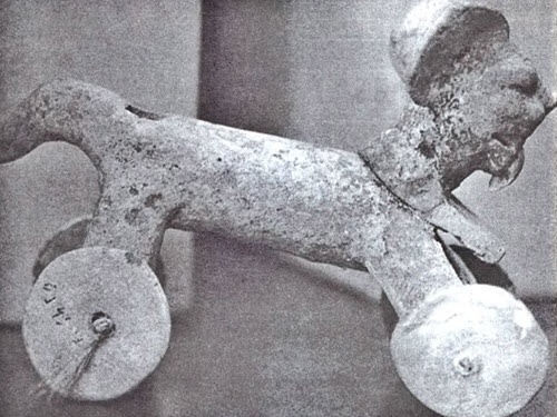 Иллюстрация к книге — День, когда явились боги [i_015.jpg]