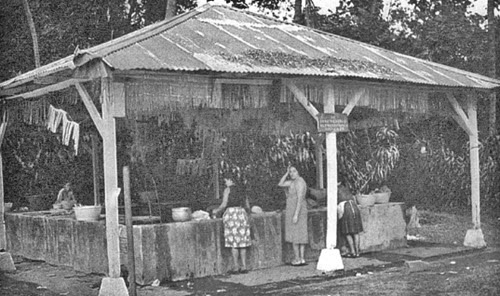 Иллюстрация к книге — День, когда явились боги [i_024.jpg]