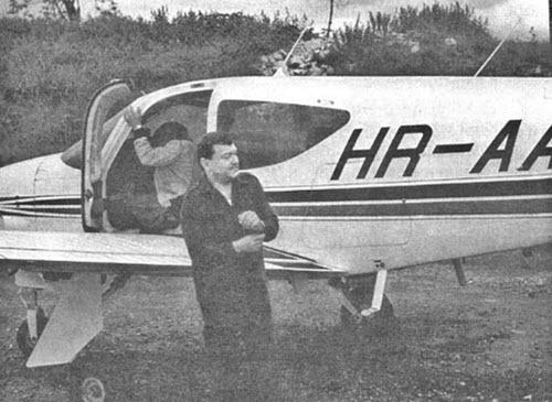 Иллюстрация к книге — День, когда явились боги [i_035.jpg]