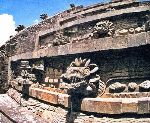 Иллюстрация к книге — День, когда явились боги [i_091.jpg]