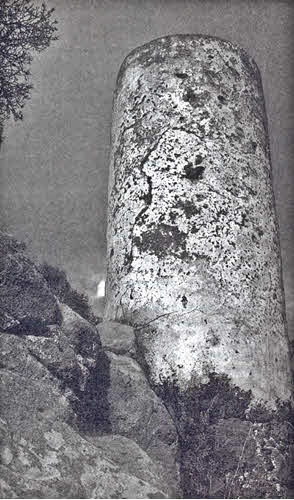 Иллюстрация к книге — День, когда явились боги [i_097.jpg]