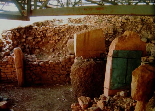 Иллюстрация к книге — Мистерия созвездия Лебедя [i_044.jpg]