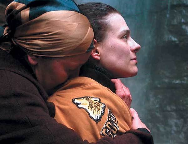 Иллюстрация к книге — Оттенки русского. Очерки отечественного кино [i_046.jpg]