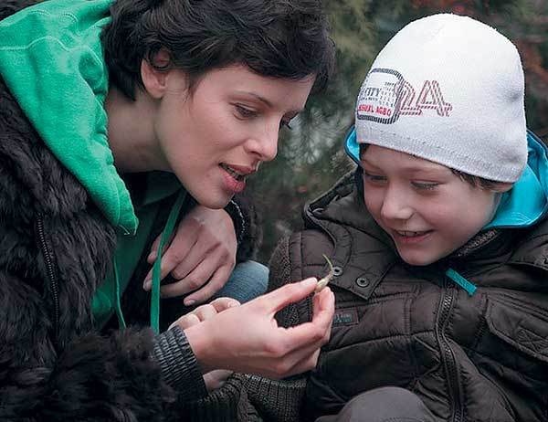 Иллюстрация к книге — Оттенки русского. Очерки отечественного кино [i_048.jpg]