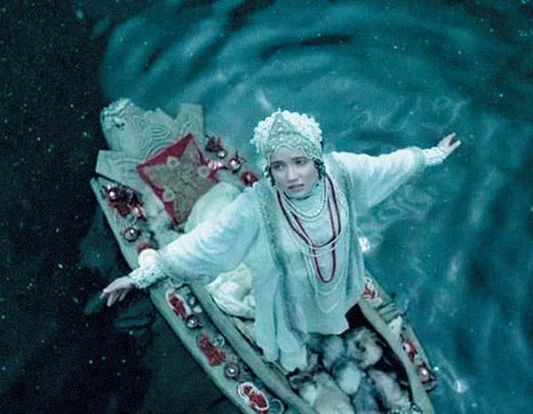 Иллюстрация к книге — Оттенки русского. Очерки отечественного кино [i_072.jpg]