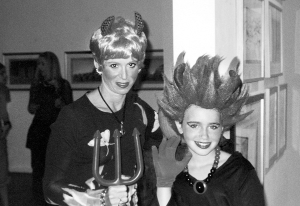 Иллюстрация к книге — Без фильтра. Ни стыда, ни сожалений, только я [i_010.jpg]