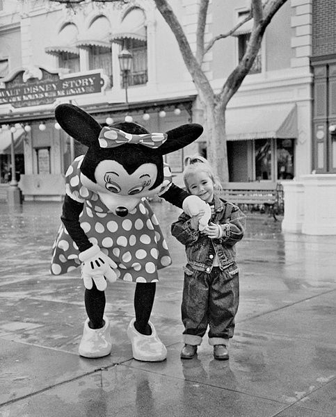 Иллюстрация к книге — Без фильтра. Ни стыда, ни сожалений, только я [i_022.jpg]