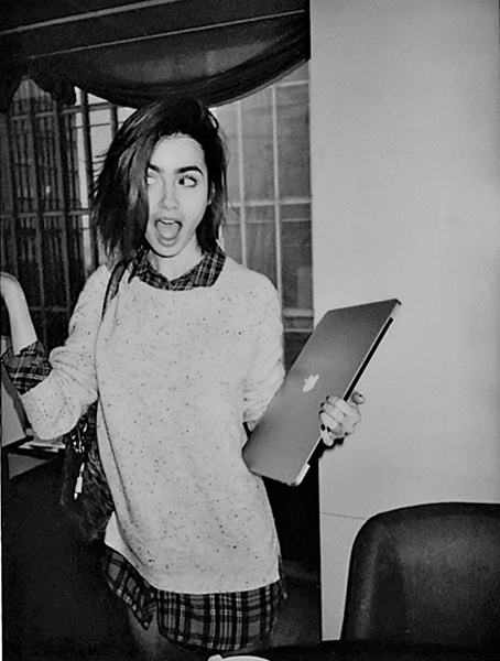 Иллюстрация к книге — Без фильтра. Ни стыда, ни сожалений, только я [i_051.jpg]