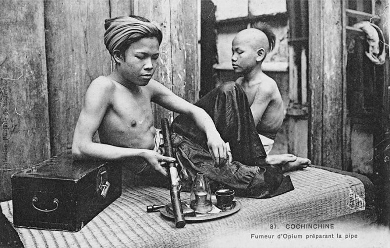 Иллюстрация к книге — Компас [i_016.jpg]