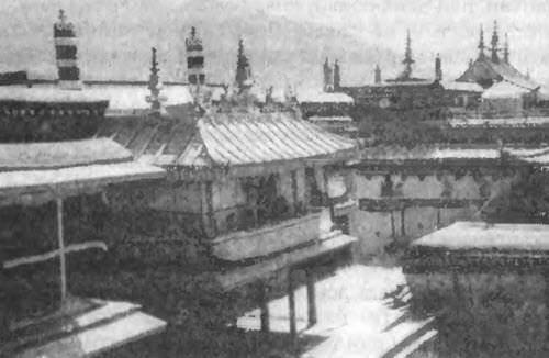 Иллюстрация к книге — Боги с небес [i_044.jpg]