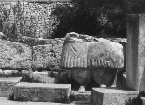 Иллюстрация к книге — Боги с небес [i_073.jpg]