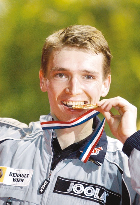 Иллюстрация к книге — Настольный теннис. Руководство от чемпиона мира [i_002.jpg]