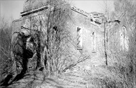 Иллюстрация к книге — Луга и окрестности. Из истории населенных мест Лужского района [i_227.jpg]