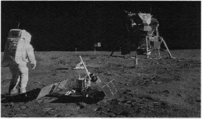 Иллюстрация к книге — Тайны квантового мира. О парадоксальности пространства и времени [i_005.jpg]