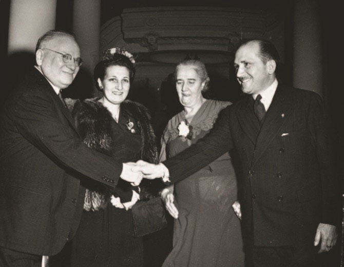 Иллюстрация к книге — Забытые союзники во Второй мировой войне [i_054.jpg]