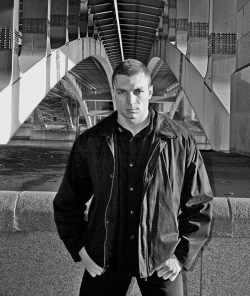 Иллюстрация к книге — Каждому своё 4 [i_003.jpg]