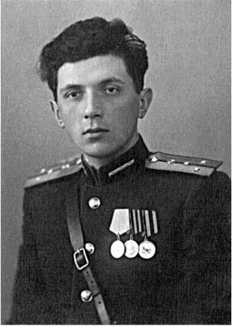 Иллюстрация к книге — Я защищал Ленинград [i_008.jpg]