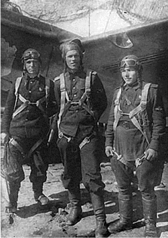 Иллюстрация к книге — Я защищал Ленинград [i_026.jpg]