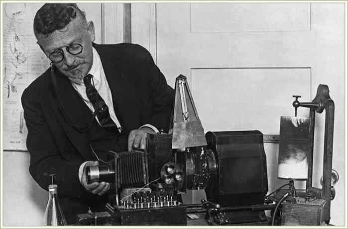 Иллюстрация к книге — История шарлатанства [i_200.jpg]