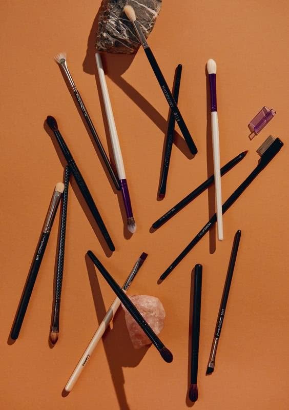 Иллюстрация к книге — Нормально о косметике [i_075.jpg]