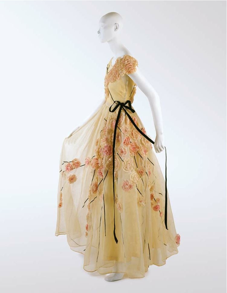 Иллюстрация к книге — Жанна Ланвен [i_045.jpg]