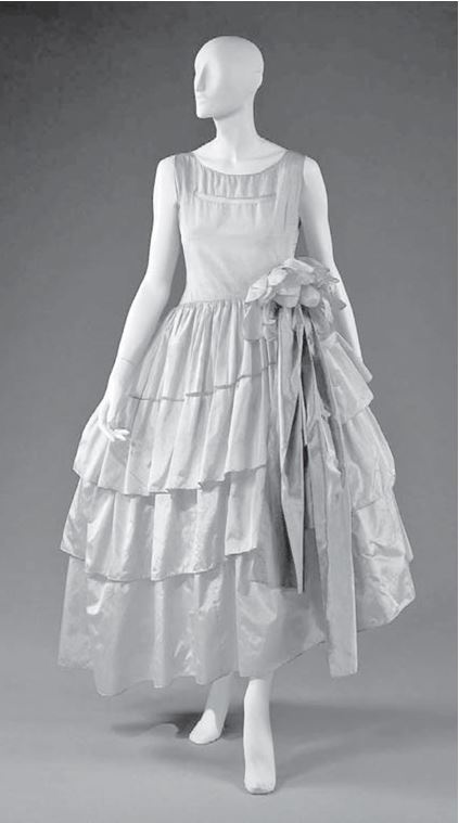 Иллюстрация к книге — Жанна Ланвен [i_058.jpg]