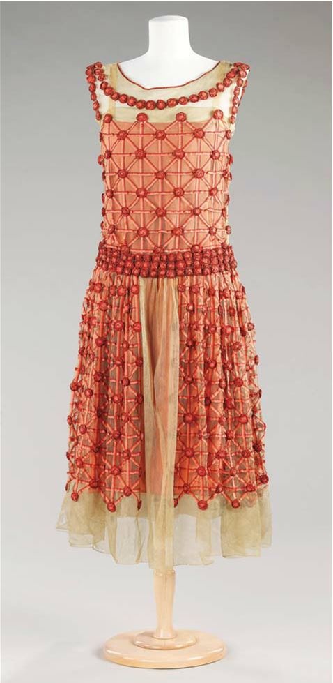 Иллюстрация к книге — Жанна Ланвен [i_094.jpg]