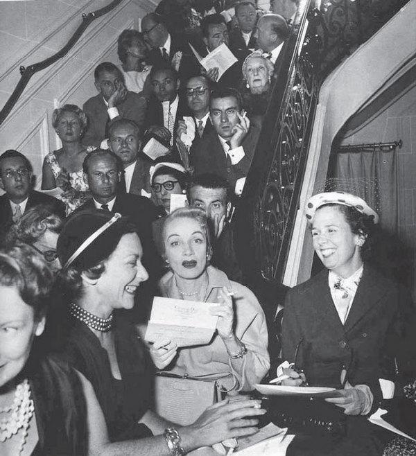 Иллюстрация к книге — Я – Кутюрье. Кристиан Диор и Я. [i_062.jpg]