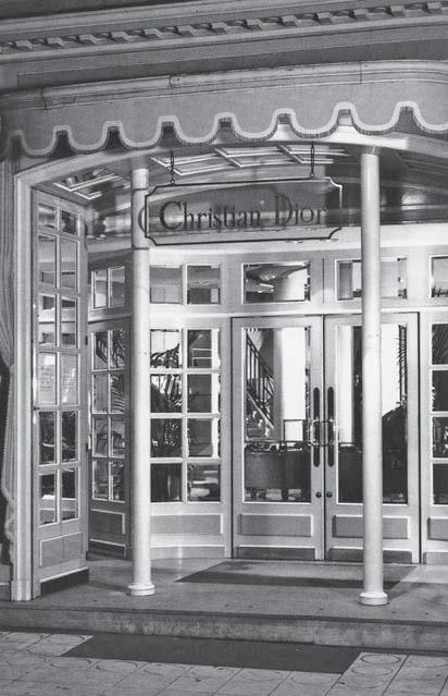 Иллюстрация к книге — Я – Кутюрье. Кристиан Диор и Я. [i_076.jpg]