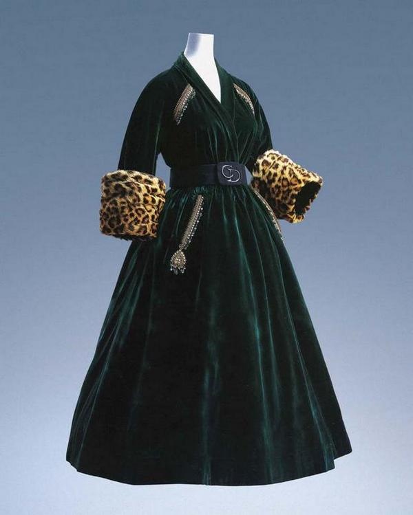 Иллюстрация к книге — Я – Кутюрье. Кристиан Диор и Я. [i_101.jpg]