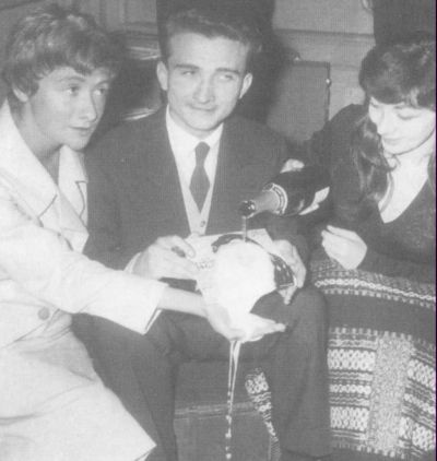 Иллюстрация к книге — Франсуаза Саган [i_009.jpg]