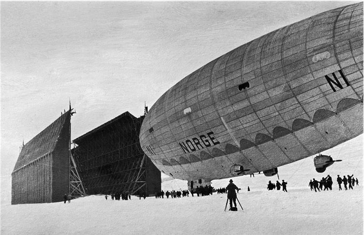 Иллюстрация к книге — Девятьсот часов неба. Неизвестная история дирижабля «СССР-В6» [i_072.jpg]