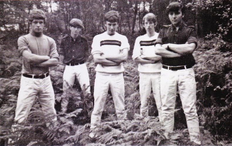 Иллюстрация к книге — Железный человек - Моё путешествие сквозь Рай и Ад вместе с Блэк Саббат [_30964_original.jpg]