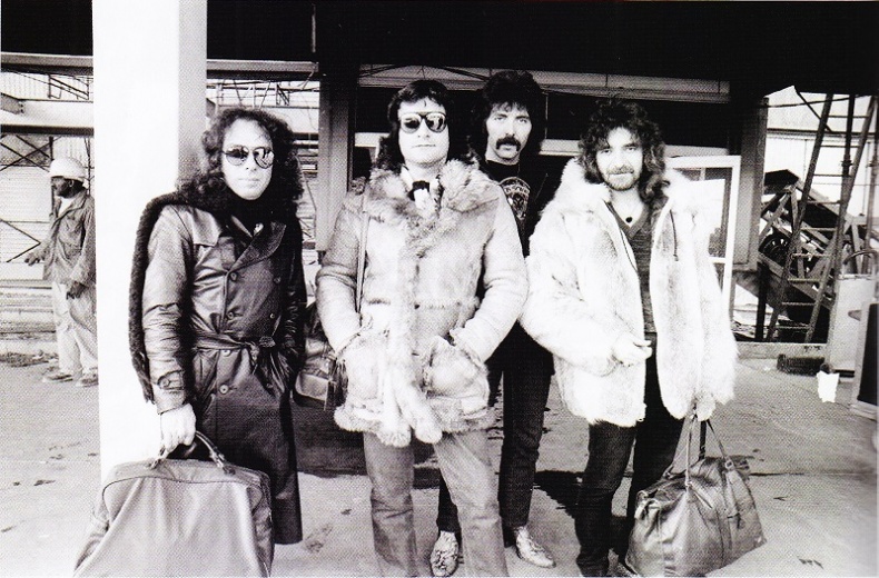 Иллюстрация к книге — Железный человек - Моё путешествие сквозь Рай и Ад вместе с Блэк Саббат [_34678_original.jpg]