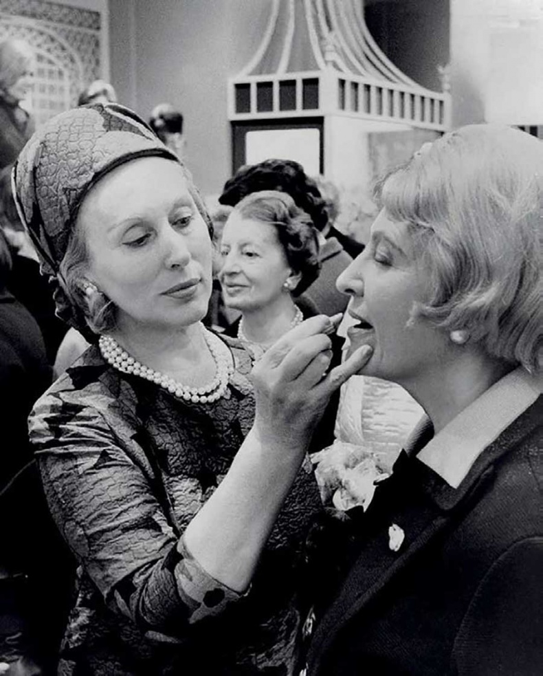 Иллюстрация к книге — Краски. История макияжа [i_098.jpg]