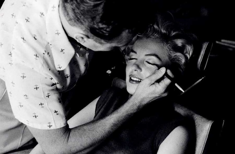 Иллюстрация к книге — Краски. История макияжа [i_105.jpg]